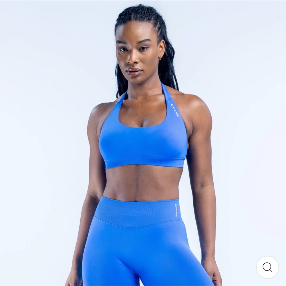 Blue Crop Top by Dfyne
No bra pads included